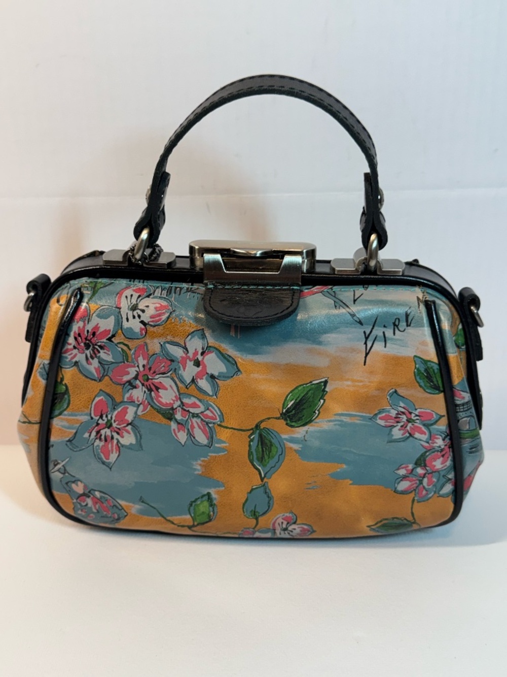 Patricia Nash Beautiful Girl Print 10th Anniversary Satchel Bag + Scarf